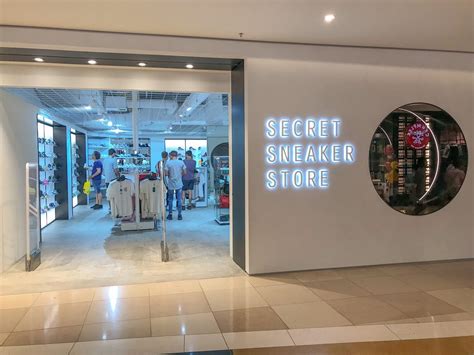 secret sneaker store chadstone.